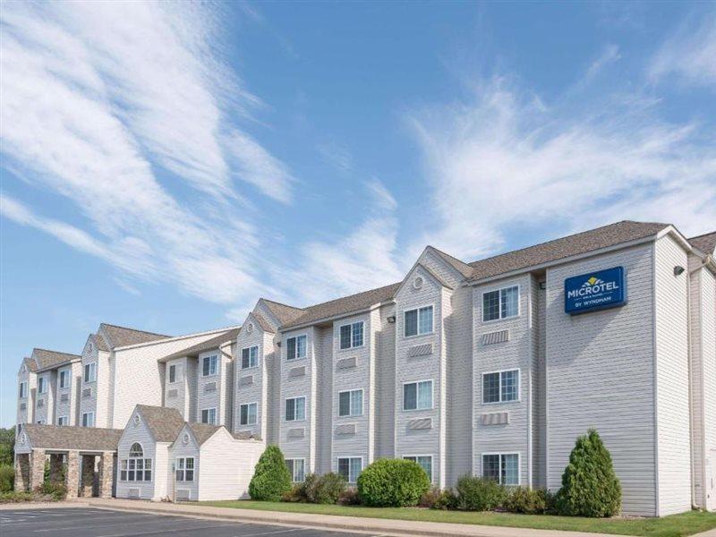 Microtel Inn & Suites By Wyndham Rice Lake Exterior foto